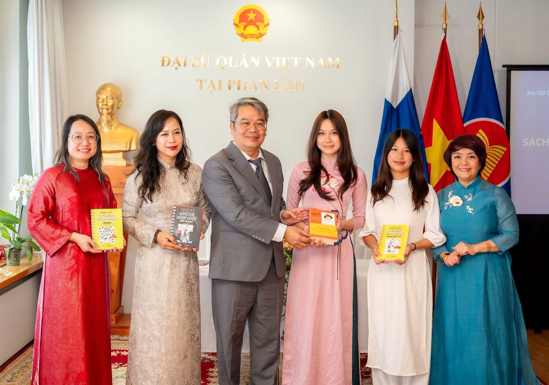 Giữ gìn tiếng Việt cho con ở nước ngoài: cần hơn lớp học và giáo trình