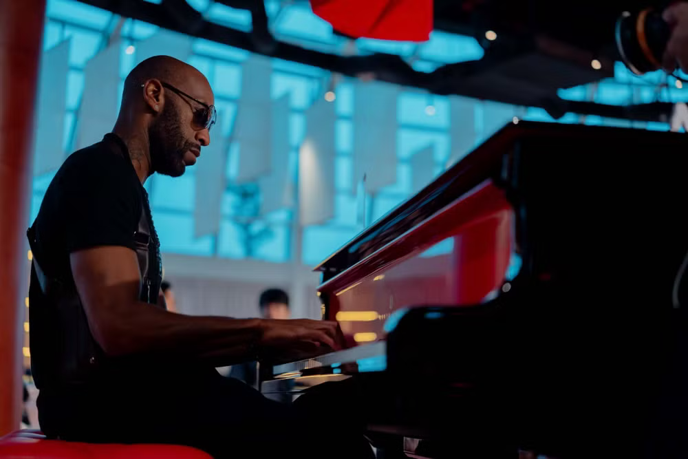 SOOBIN hợp tác với nhà sản xuất Grammy: bước nhảy toàn cầu của V-Pop