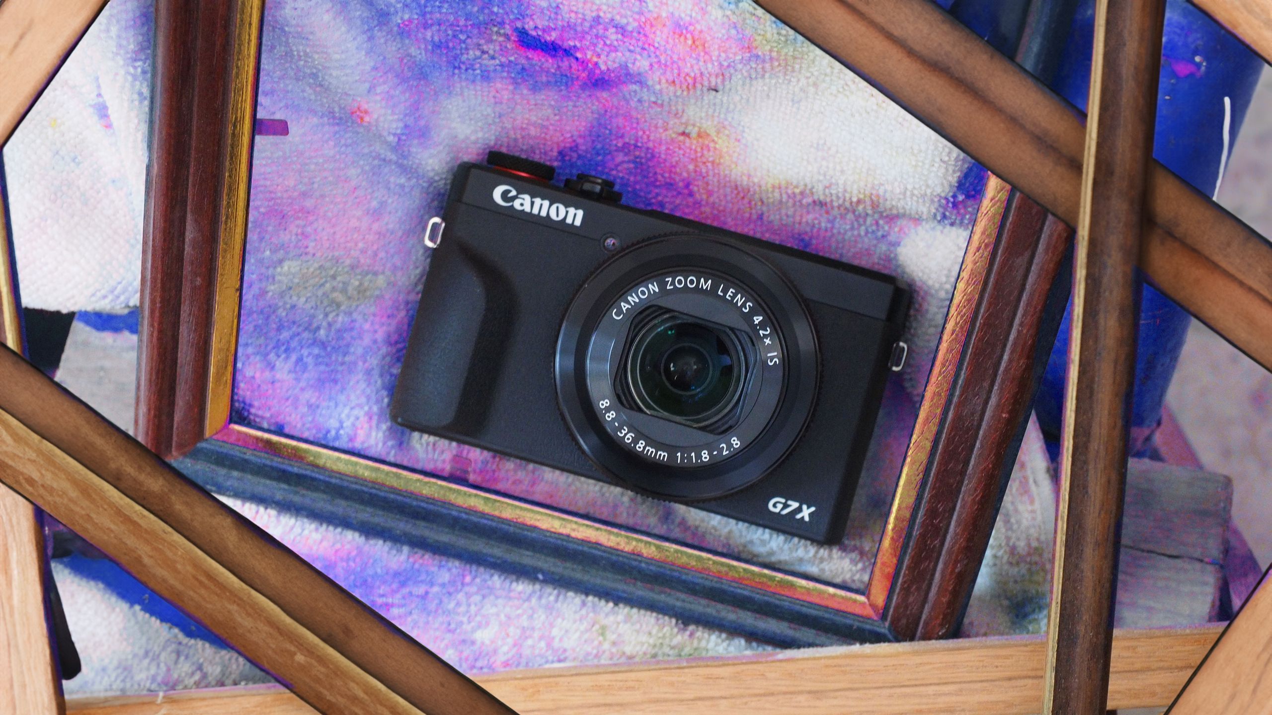 Why Compact Cameras Are Selling Faster Than Makers Can Build Them