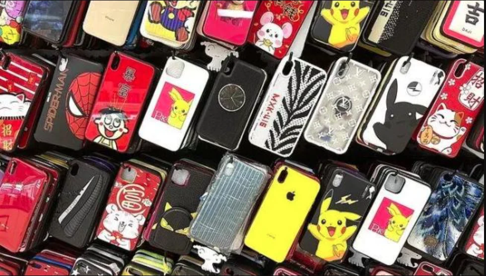 Ốp điện thoại giá rẻ: “ổ chứa” chì và hóa chất đang áp vào da bạn