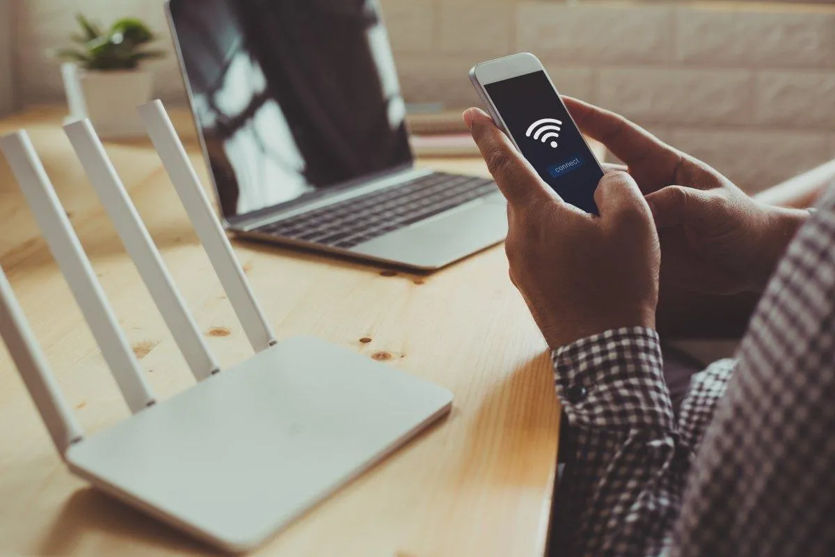 5 thiết bị gia dụng phổ biến đang âm thầm làm chậm WiFi nhà bạn