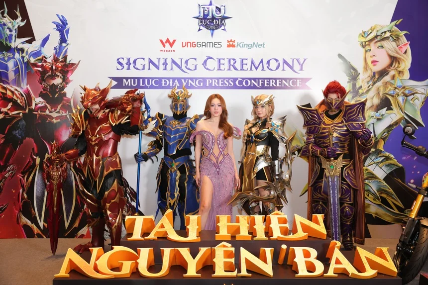 Ba MMORPG di động kỷ niệm cột mốc và cuộc đua giữ chân game thủ
