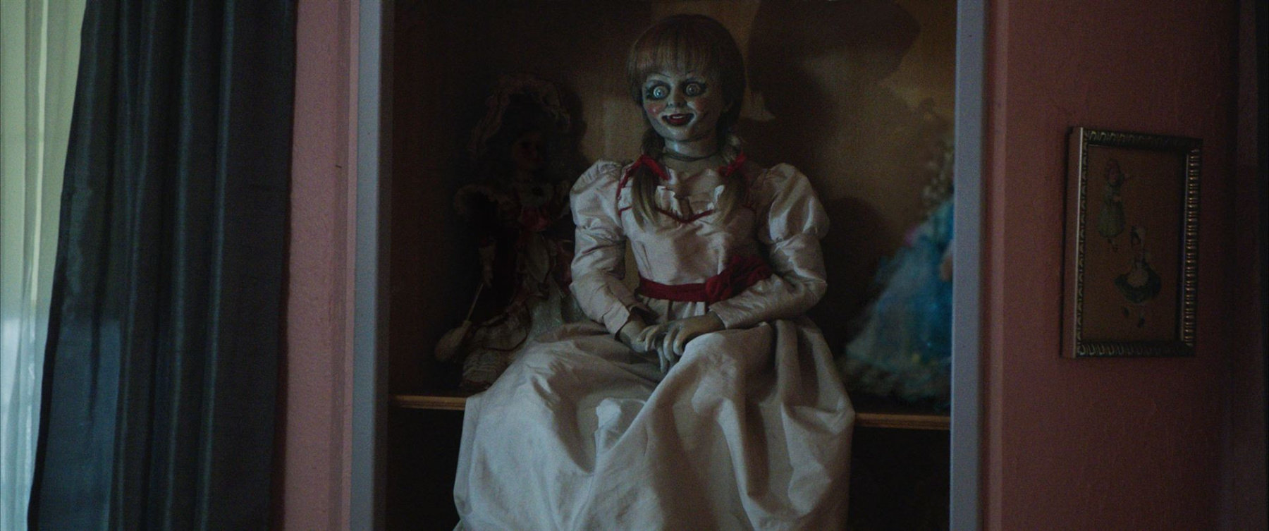 Toàn Bộ Saga Conjuring Đổ Bộ Netflix: Từ Ác Quỷ Đến Búp Bê Annabelle