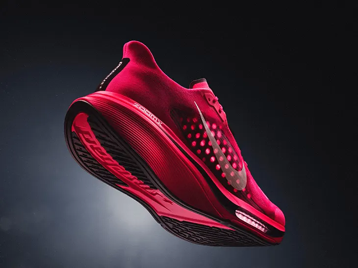 Nike Pegasus Plus 2: Air Zoom Melengkung Untuk Larian Harian Pantas