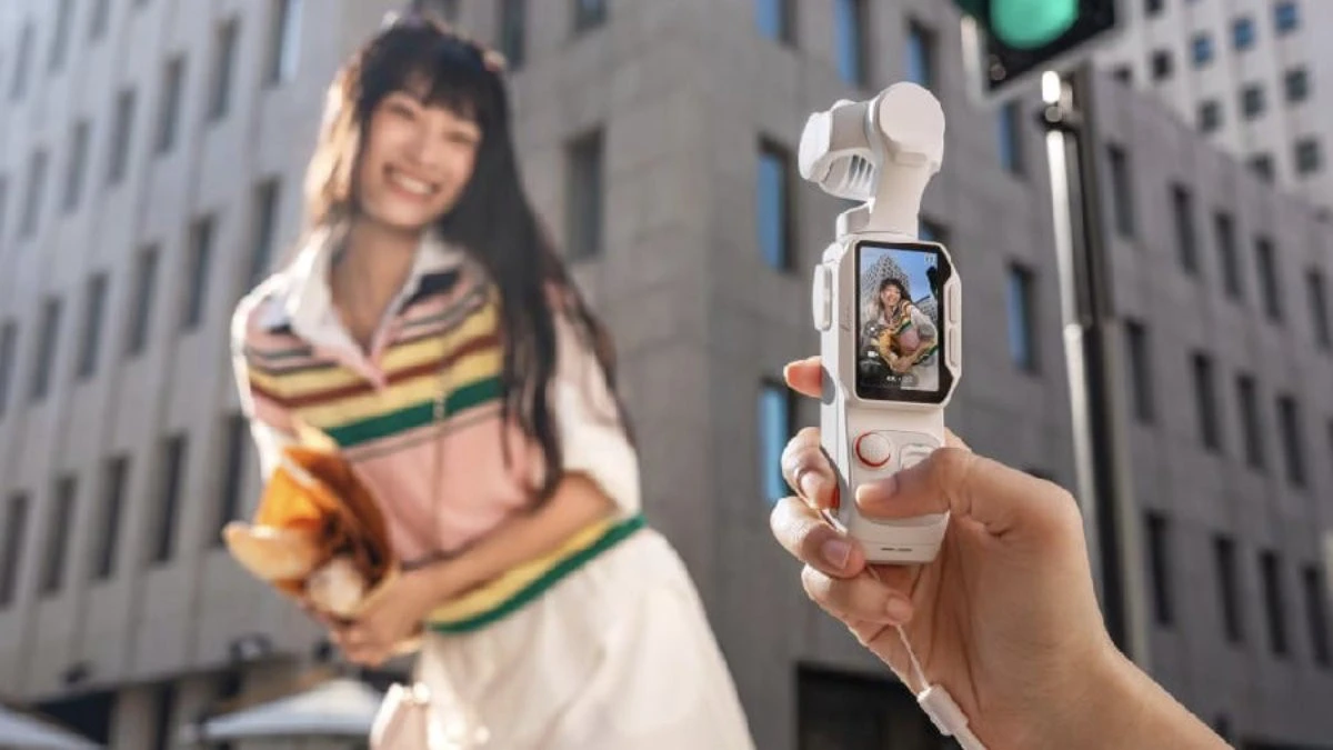 Insta360 Luna Pro: camera gimbal quay dọc 4K cho creator cao cấp