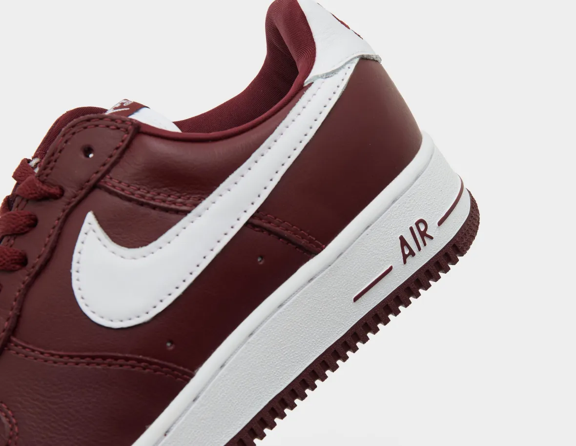 Nike Air Force 1 Low ’01 Kembali Dengan Dua Warna Nostalgia