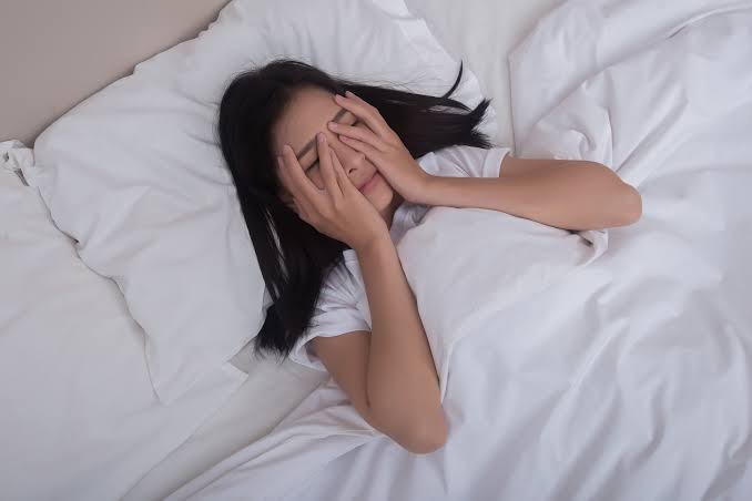 Chế độ ăn uống và thói quen sống tối ưu cho da sau tuổi 30