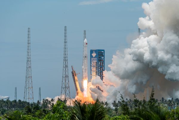 Chang'e-7 và cuộc săn nước đóng băng ở cực Nam Mặt Trăng