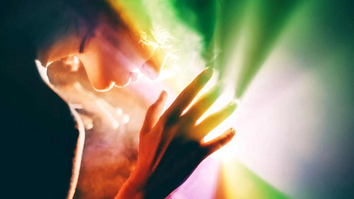 How Psilocybin and MDMA Are Reshaping Clinical Psychiatry