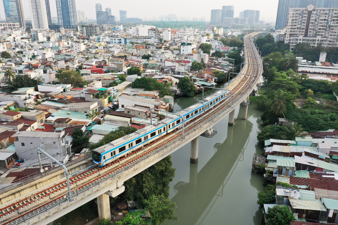Hạ tầng khu Tây TP.HCM hoàn thiện: cơ hội cho nhà phố