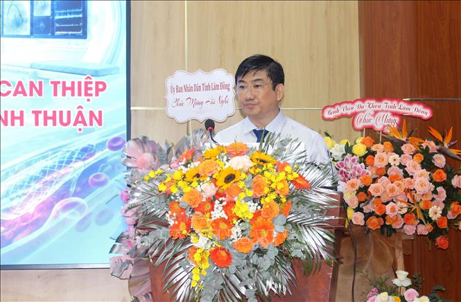 Can thiệp động mạch vành phức tạp: Khi Việt Nam lên sóng quốc tế