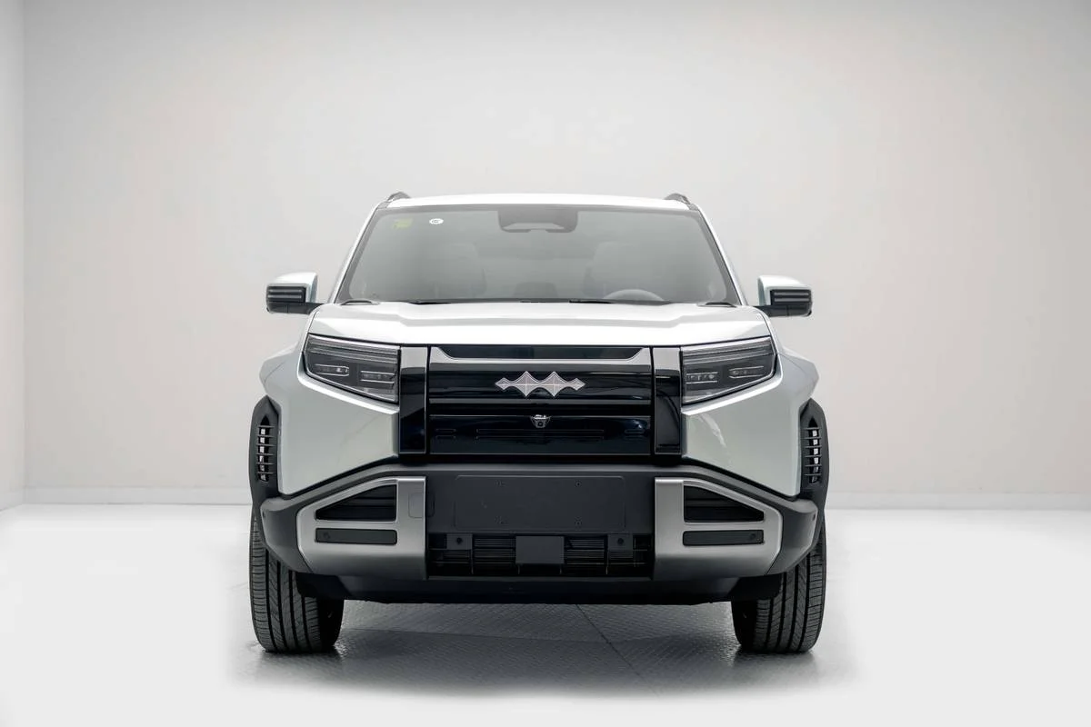 BYD Tai 3 với drone tích hợp: SUV điện sạc 9 phút, tầm 620km có làm rung phân khúc C?