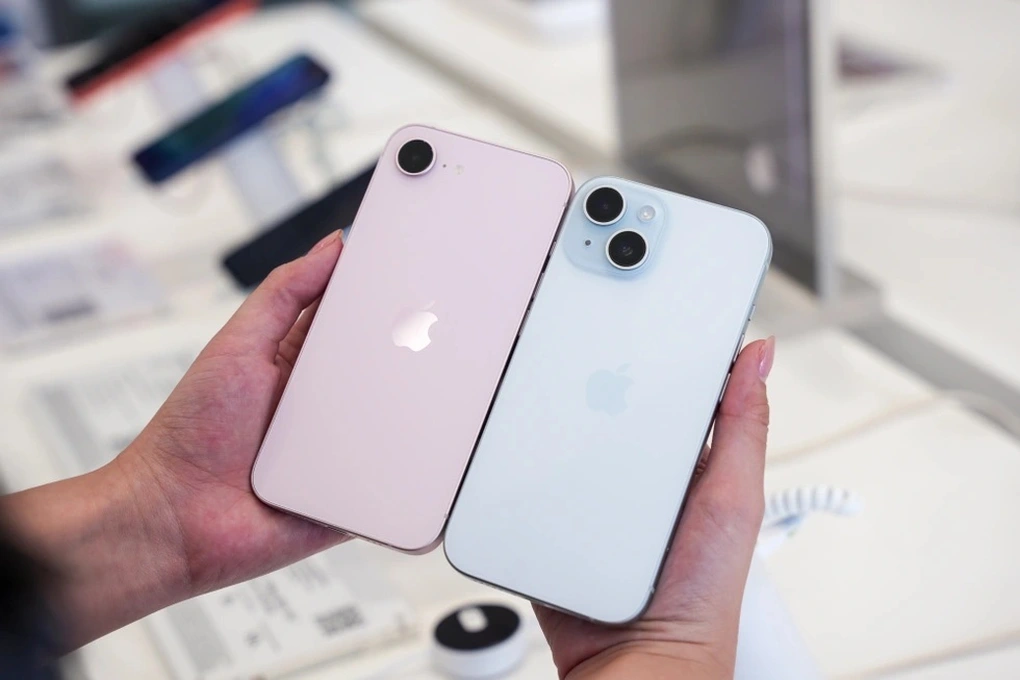 Giá iPhone tăng liên tiếp: Người dùng nên đổi chiến lược mua flagship?