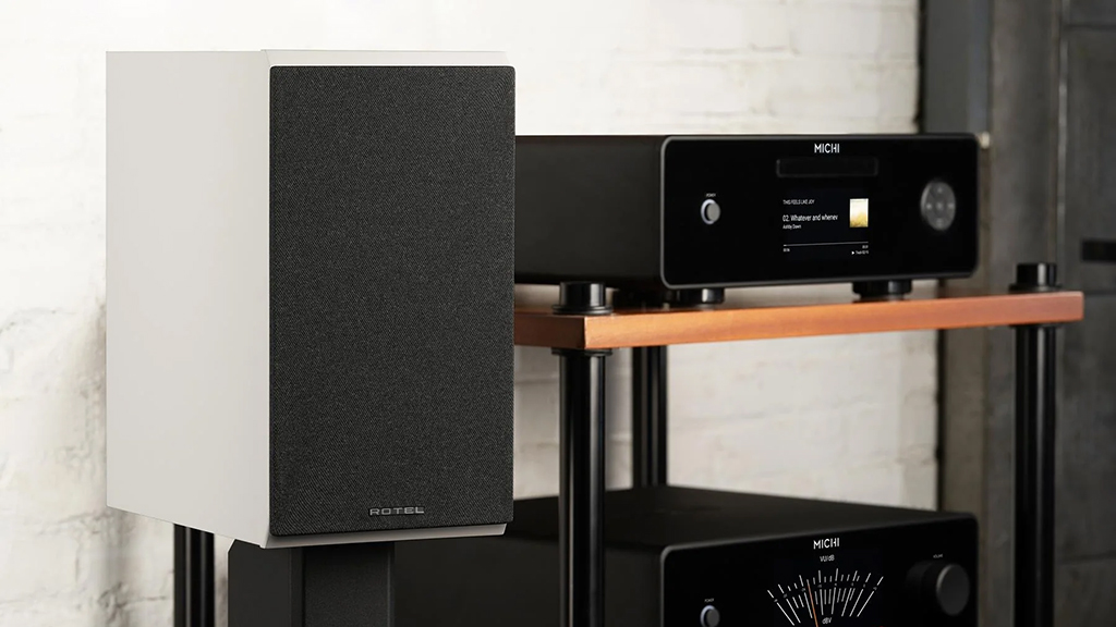 Rotel Amora 5: Loa Passive Hi-Fi tái sinh với độ phân giải vượt trội