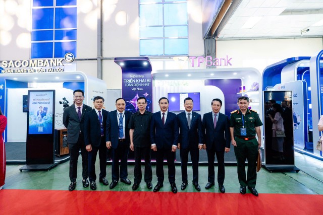 Dữ liệu thay thế tài sản: lợi thế mới của ngân hàng AI