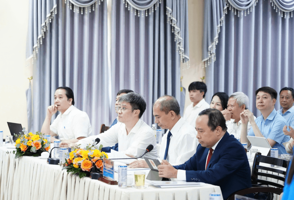 Bốn trụ cột chiến lược đưa Việt Nam thành quốc gia biển mạnh