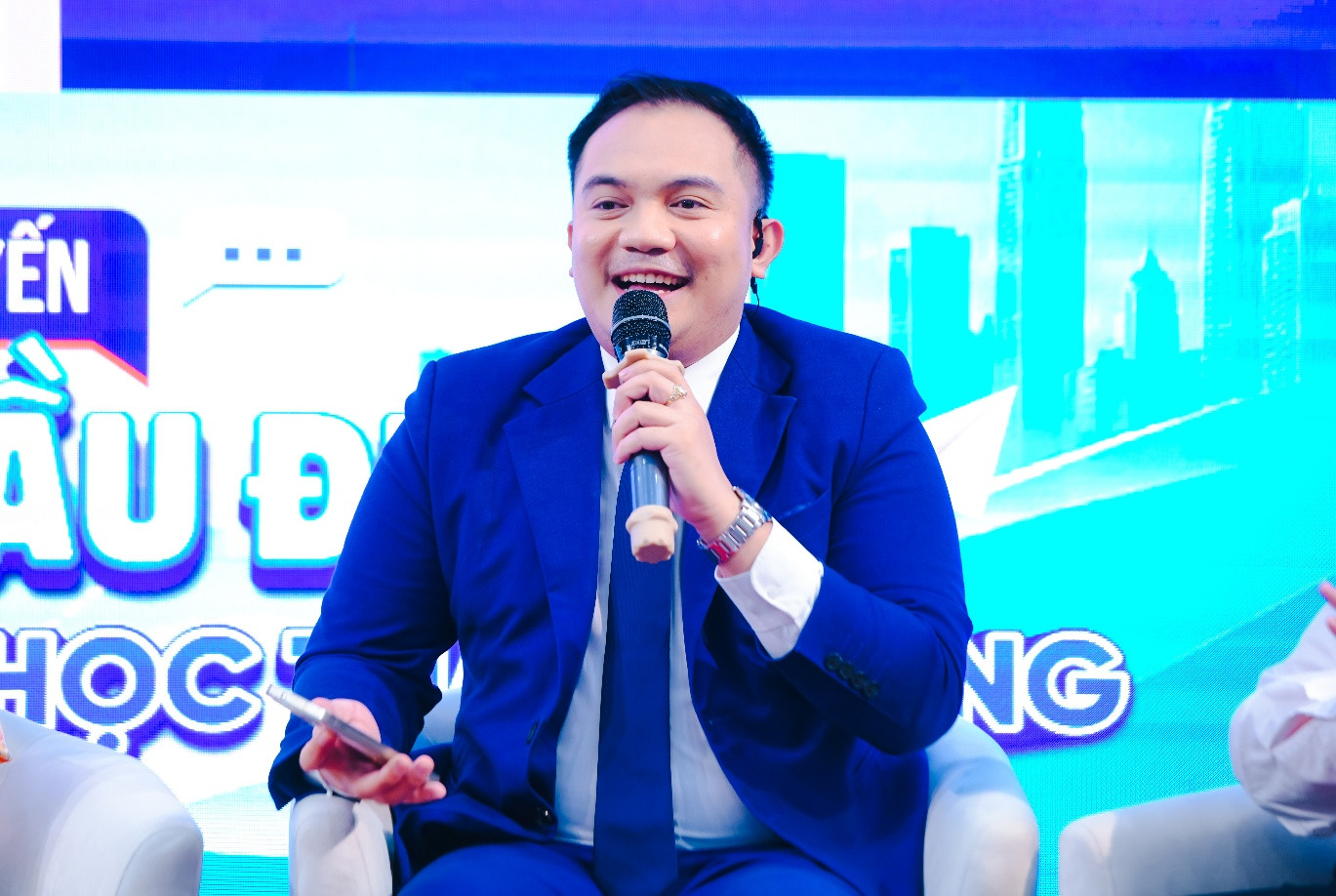 Chuẩn bị tâm lý và thói quen sống cho con trước năm học mới