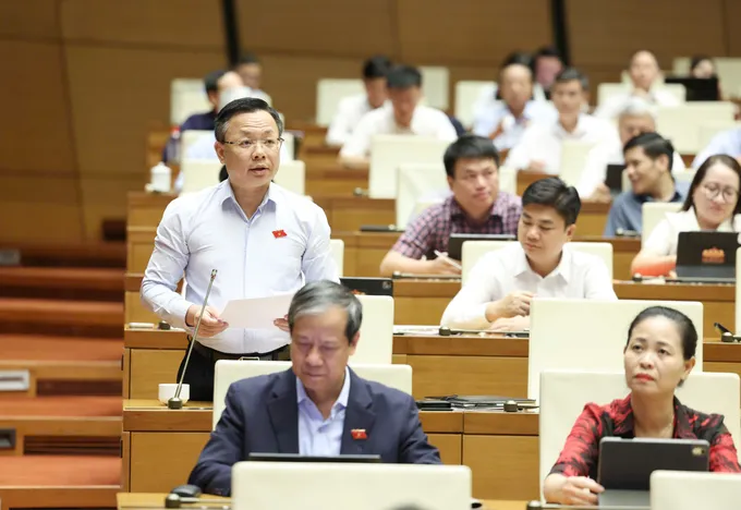 Ưu tiên ngân sách cho tiền lương: phép thử thật của cải cách