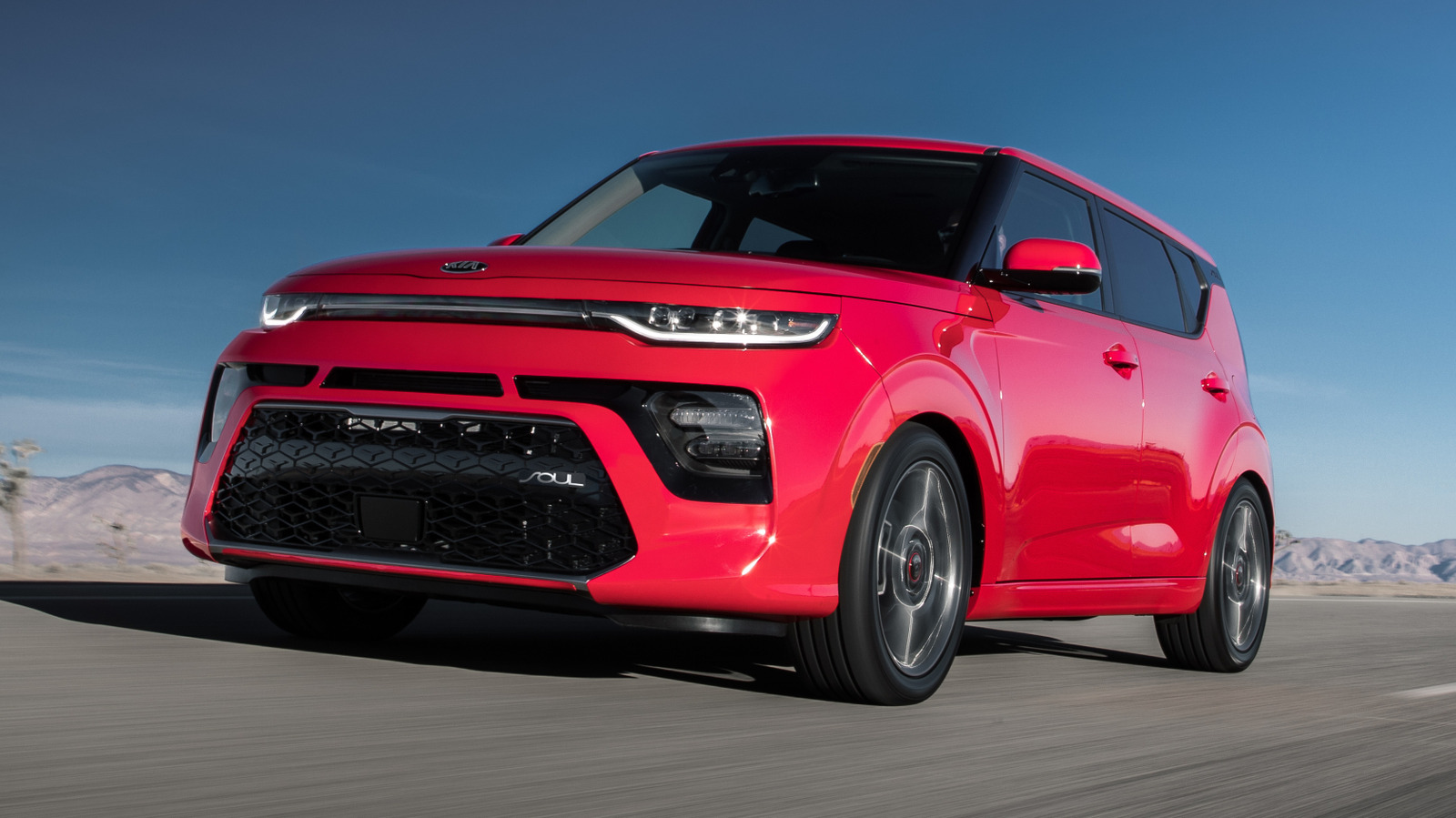 Which Used Sedans Hold Value Best? Nissan Altima vs. Kia Soul After Five Years