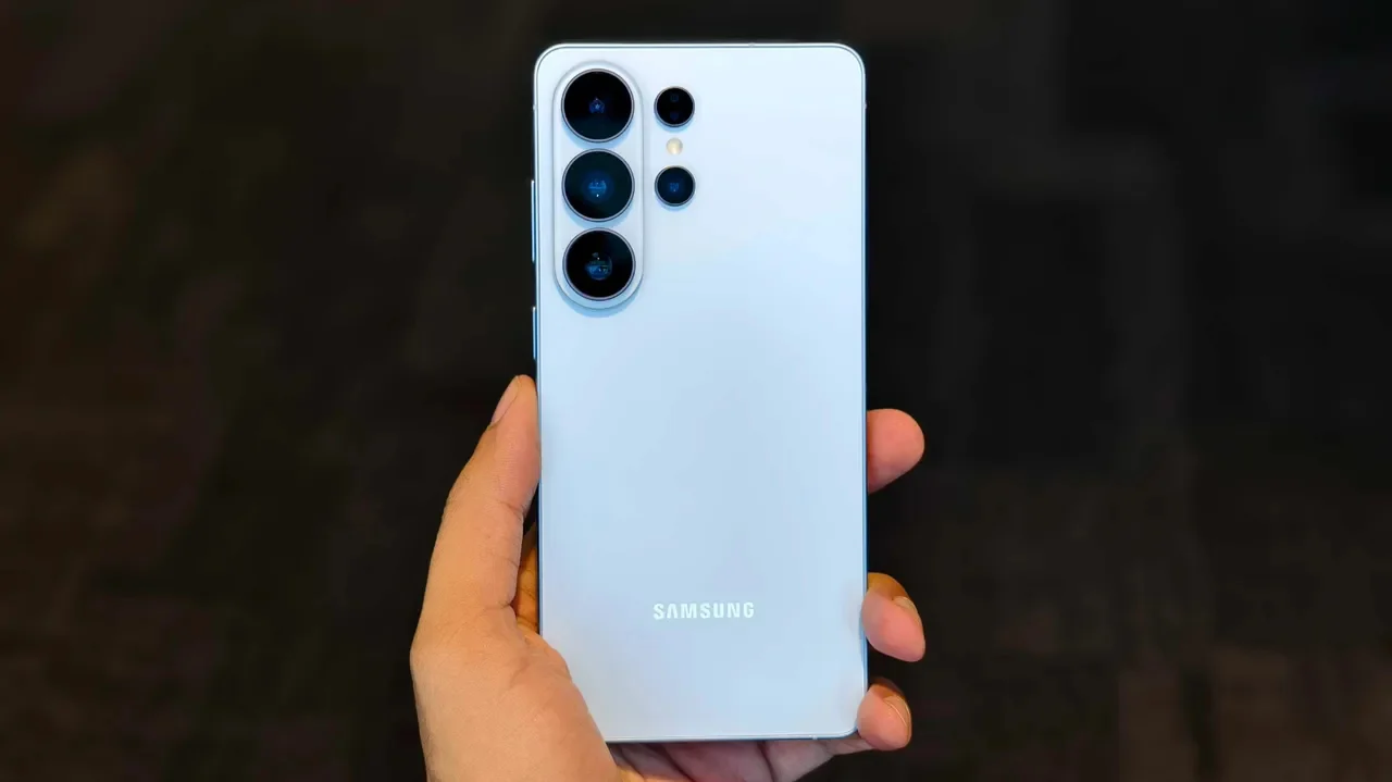 Giá smartphone sắp tăng: Mua ngay hay nên chờ?