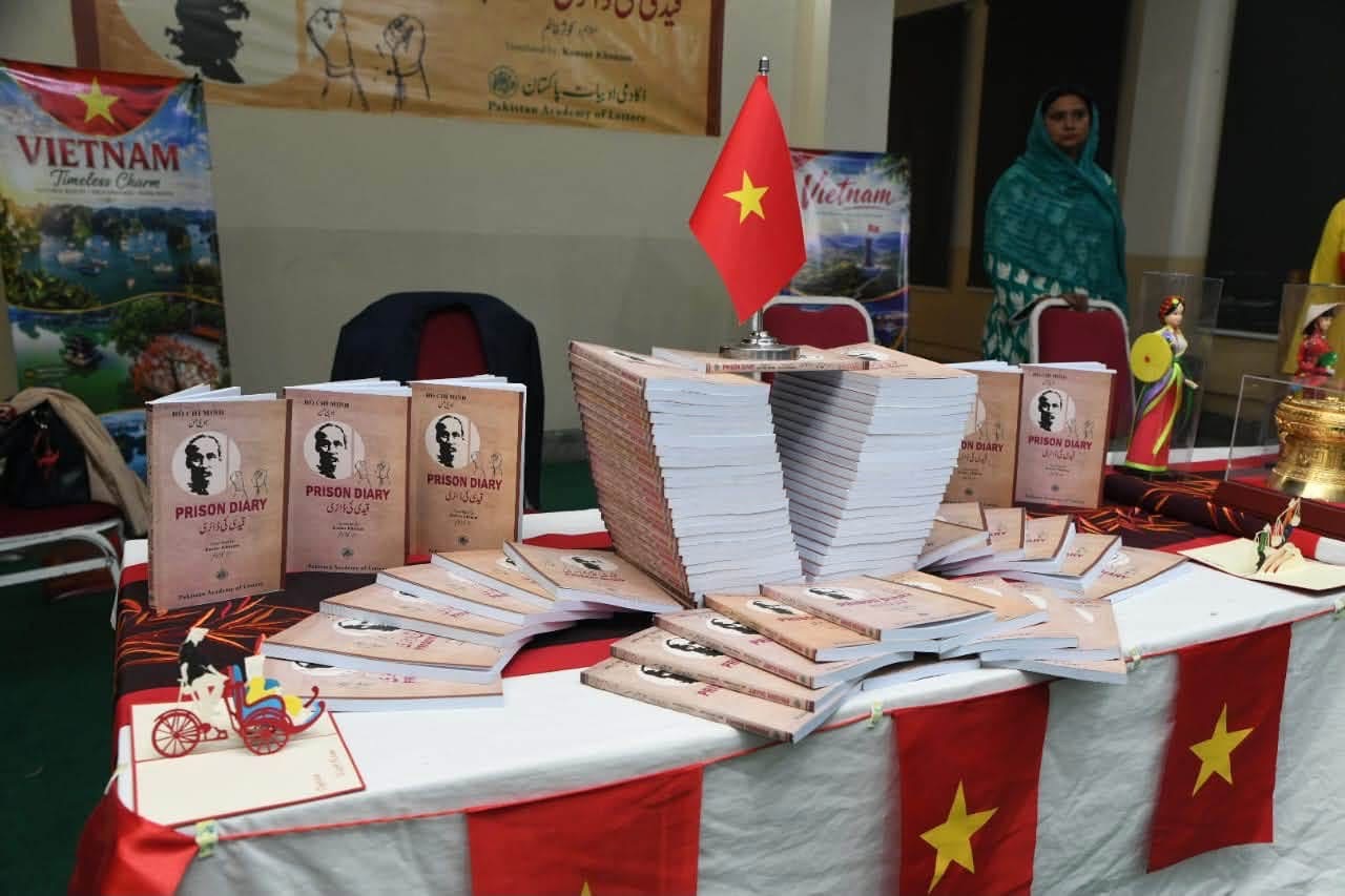 Triển lãm hội họa Việt Nam - Thái Lan: Nghệ thuật như ngôn ngữ ngoại giao