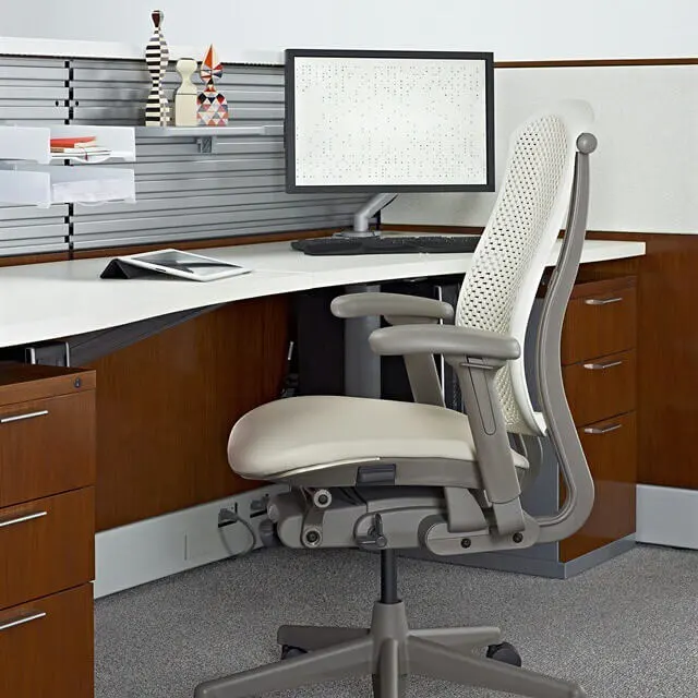 Herman Miller Office Chair Lineup: Aeron vs Cosm vs Lino vs Embody