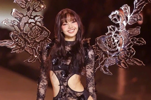 Lisa lập kỷ lục đề cử MTV VMA, một mình nâng trần cho nghệ sĩ solo K-pop