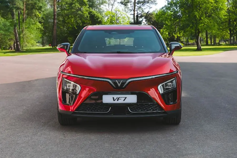VinFast VF 7: SUV điện thể thao chuẩn lựa chọn cho người trẻ