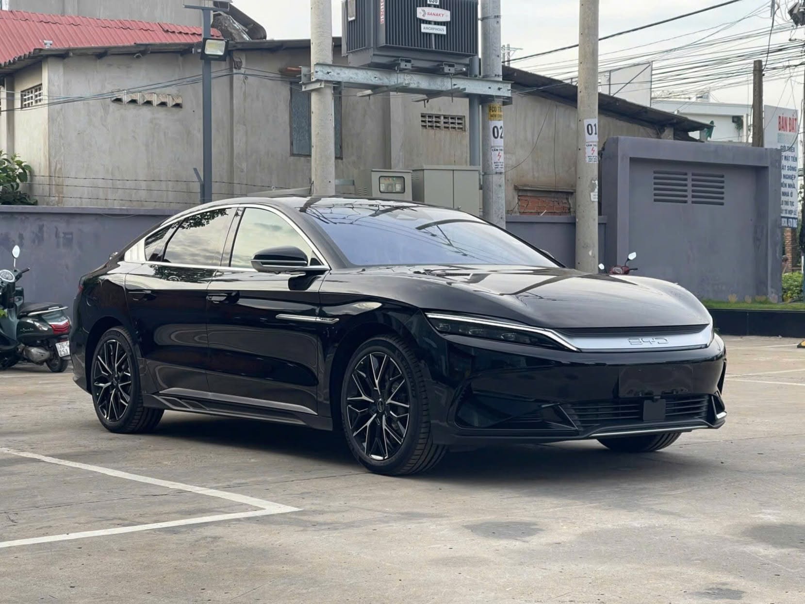BYD Fest 102 và loạt khuyến mãi xe điện: có đáng xuống tiền?