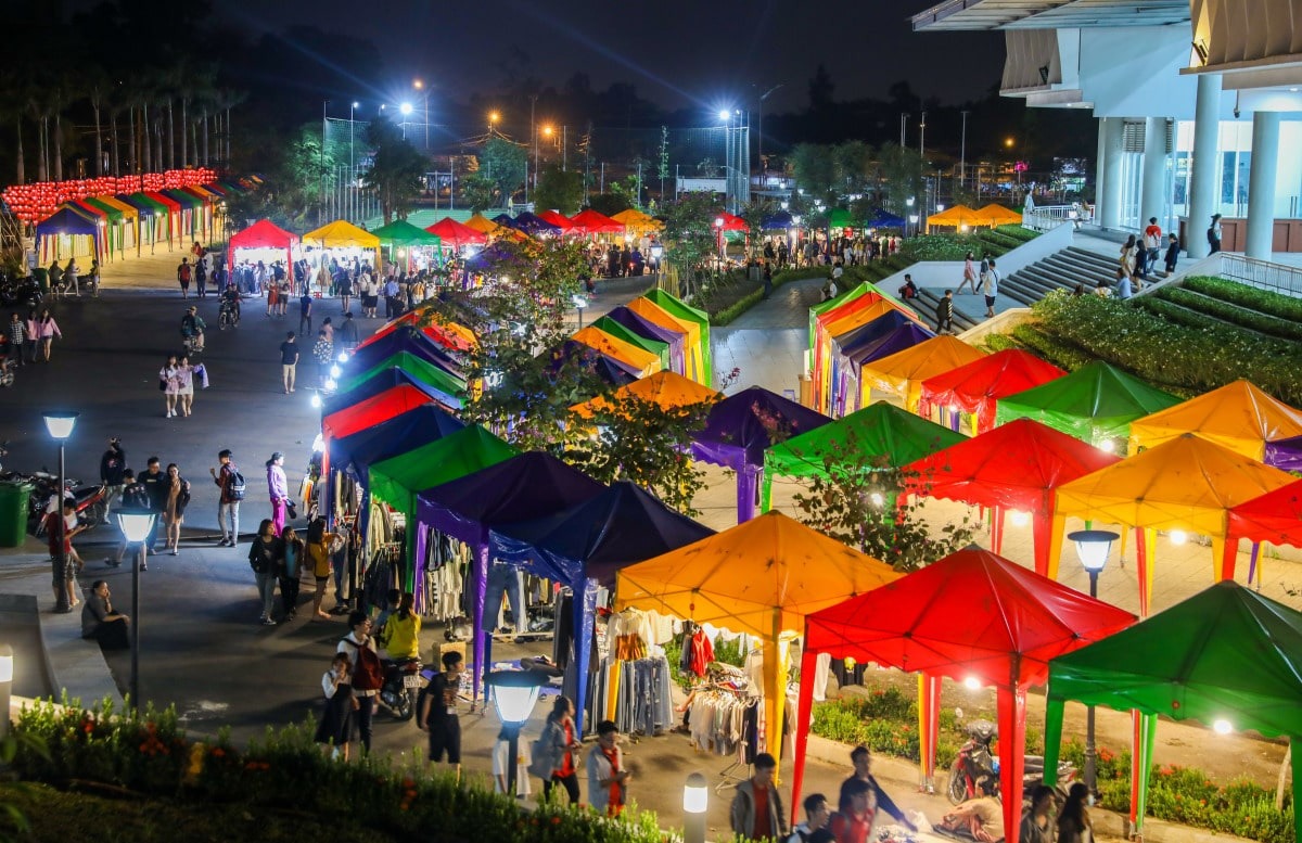 TP. Hồ Chí Minh – thủ phủ ẩm thực đường phố hấp dẫn nhất thế giới