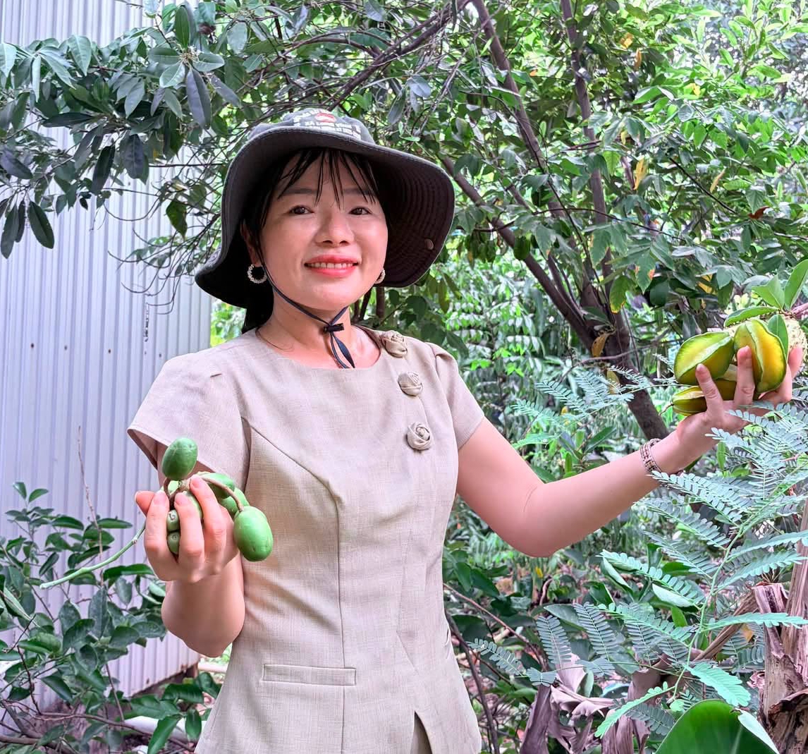 Từ quầy lòng lợn tới livestream đặc sản: Cuộc cách mạng ẩm thực địa phương trên mạng xã hội