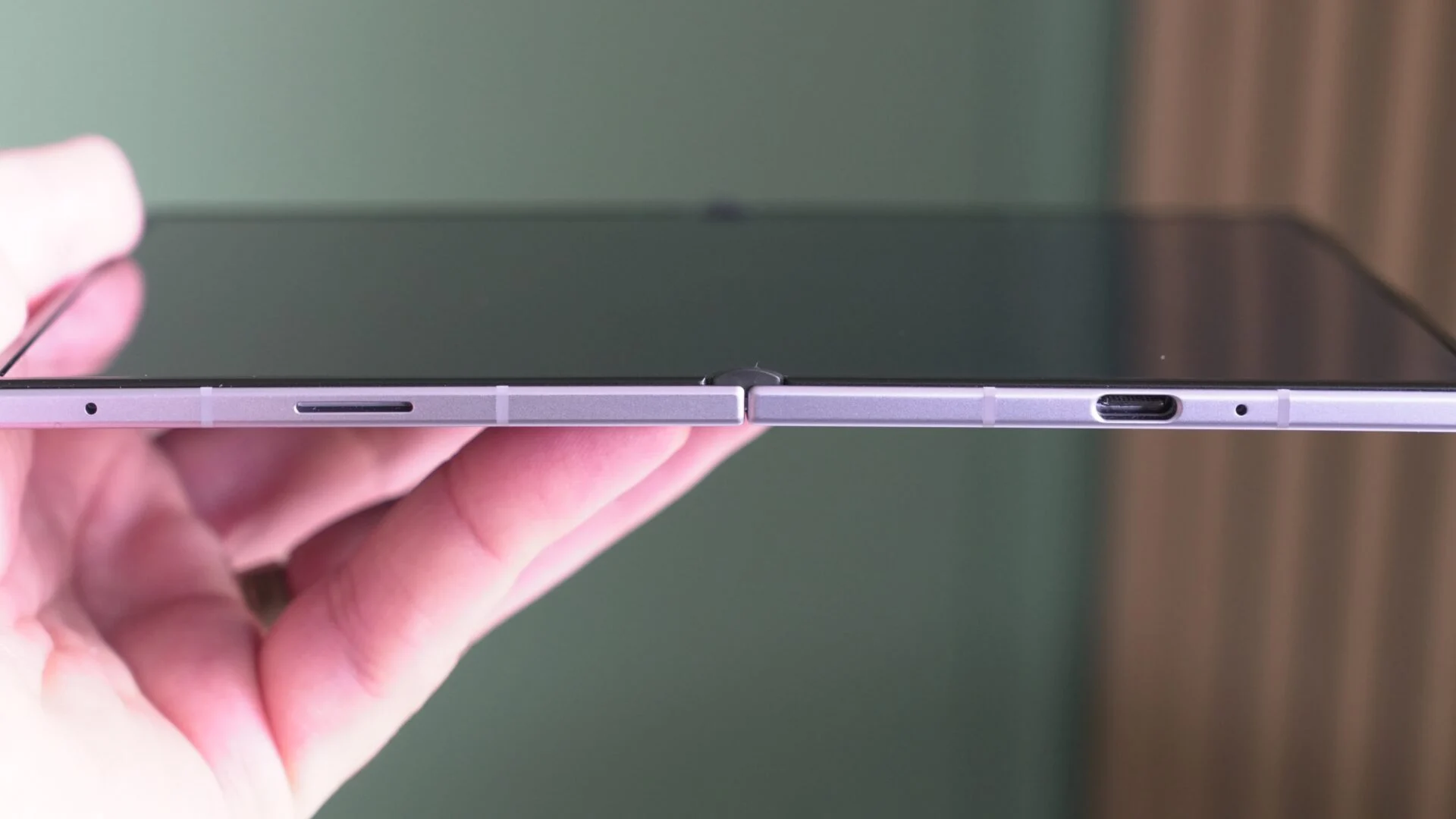 Galaxy Z Fold 8 thiết kế gập: Những điểm yếu Samsung khó bỏ qua