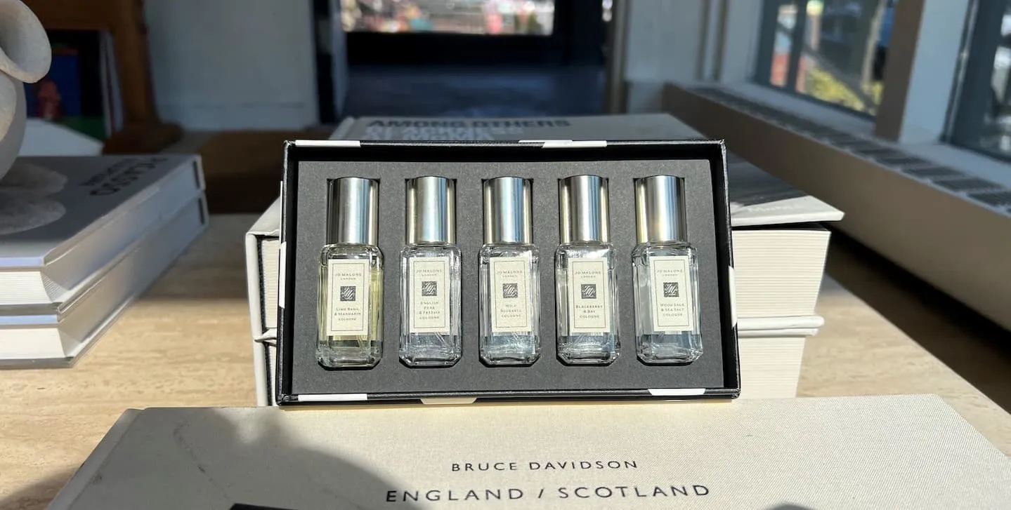 Cologne Harian Pria Terbaik: Wangi Tanda Tangan Yang Tahan Lama