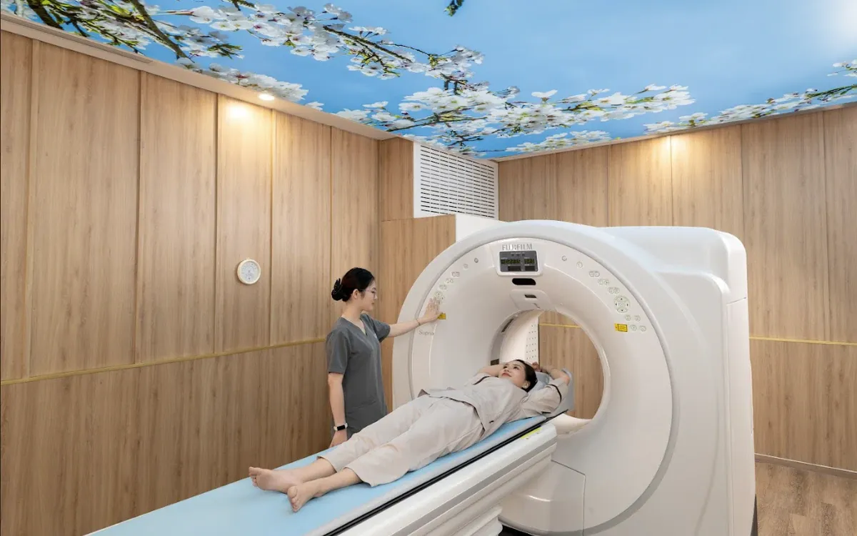 Tầm soát sức khỏe định kỳ: Lá chắn tài chính trước cú sốc bệnh tật