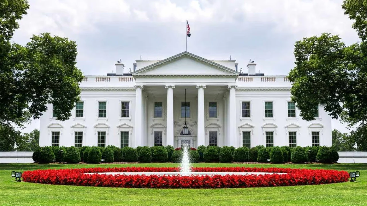 Trump tiếp đón lãnh đạo crypto: bước ngoặt cho chính sách pháp lý?
