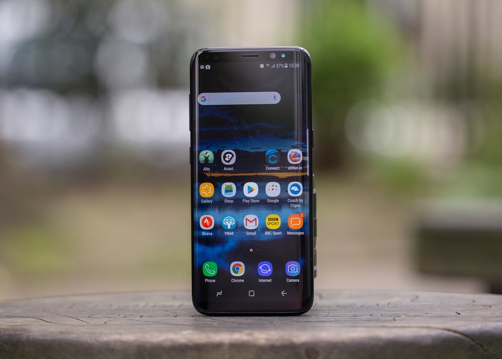 Galaxy S8 và Galaxy Note8 bất ngờ nhận bản cập nhật mới: Samsung đang chơi chiến lược dài hơi?