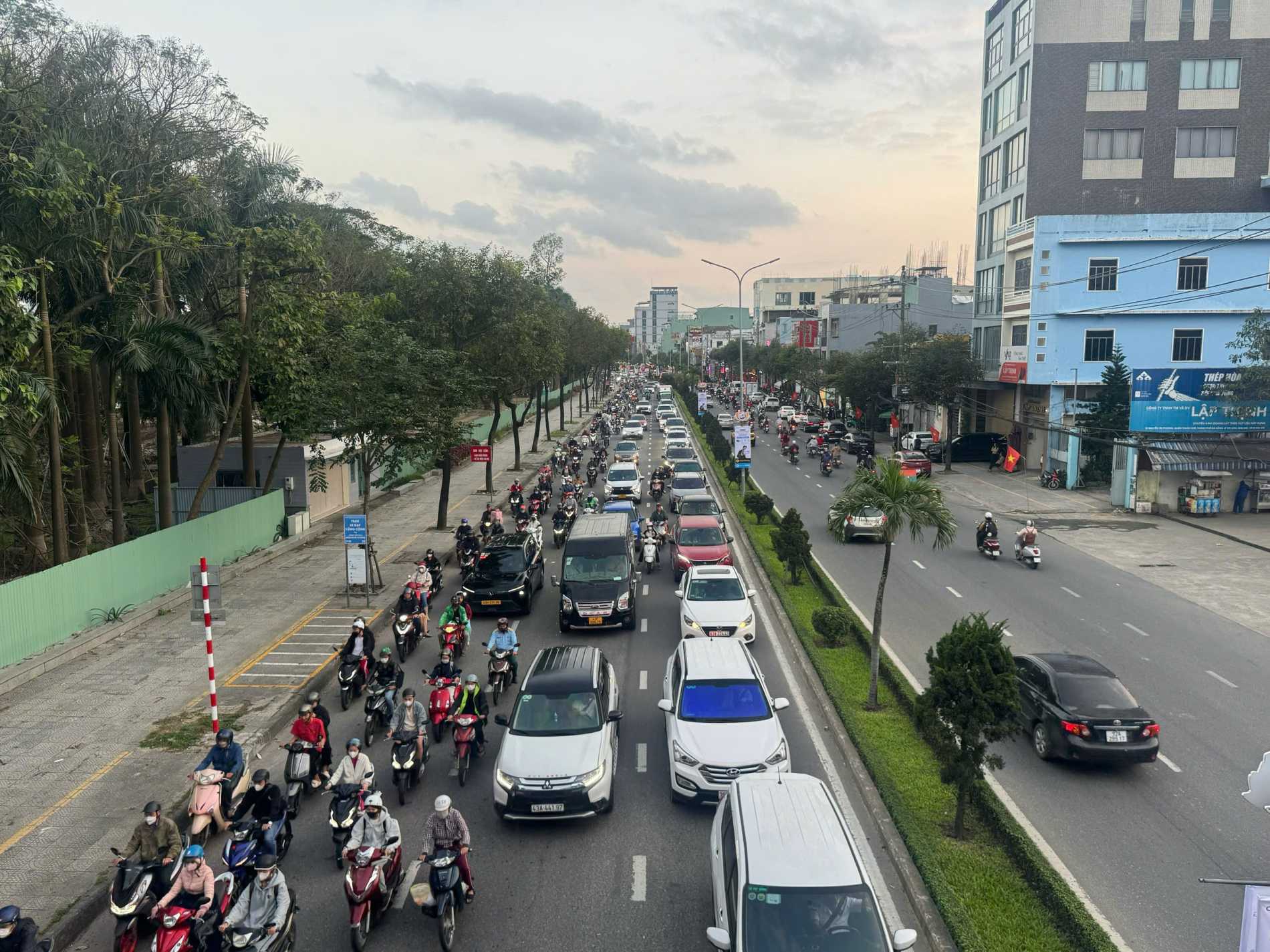 Đà Nẵng dẫn đầu chuyển đổi xe buýt sang năng lượng sạch
