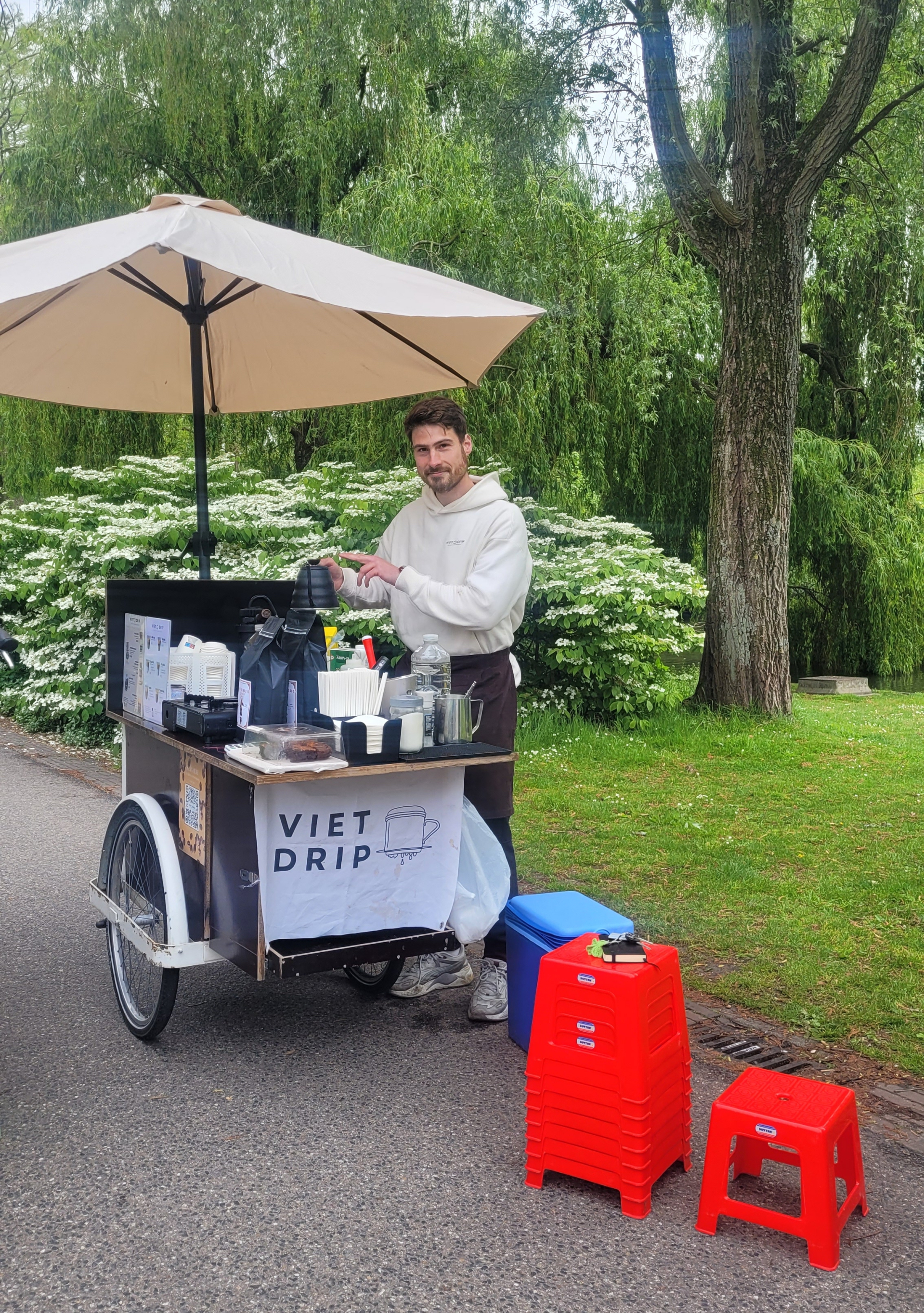 Chàng trai Croatia mang phin cà phê Việt vào lòng Amsterdam