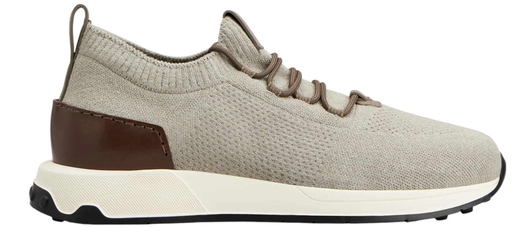 Sneaker Slip-On Santai Untuk Pagi Sibuk: Nampak Kemas Tanpa Banyak Fikir