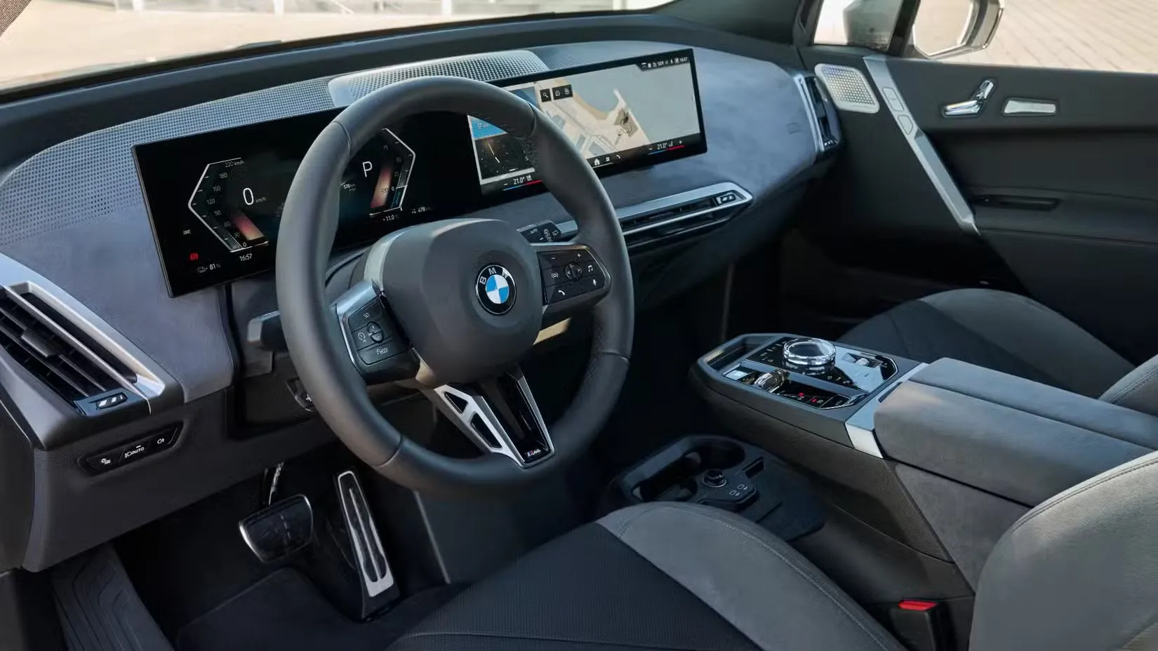 Panduan Beli SUV Elektrik Mewah: BMW iX3 vs Penyusutan Nilai EV Premium