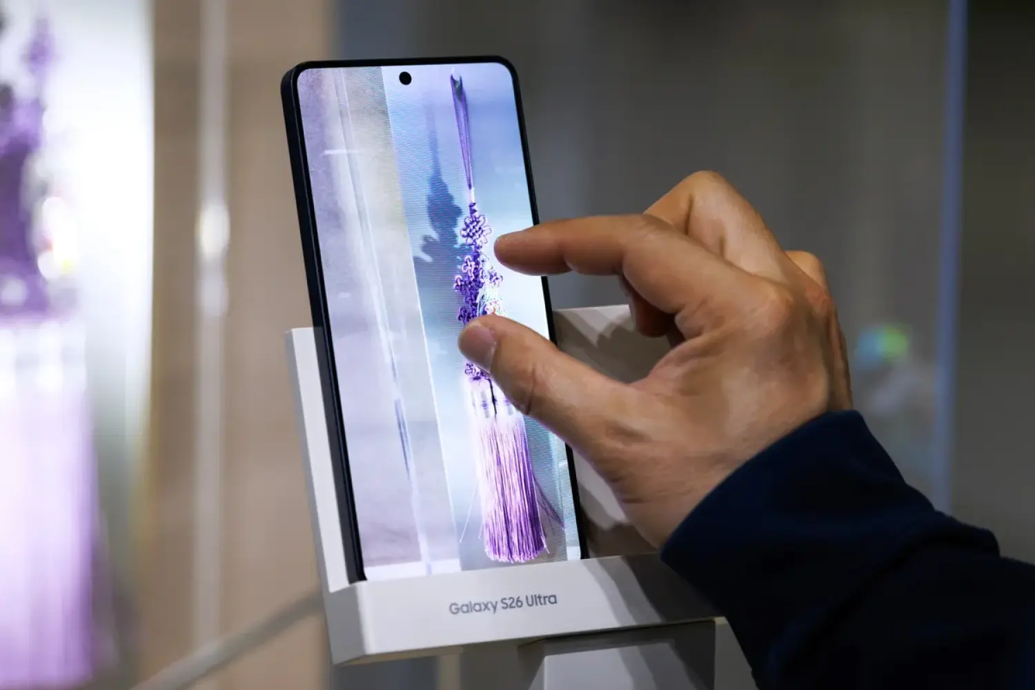 Samsung sắp vượt Apple: Chuỗi cung ứng định đoạt ngôi vương smartphone