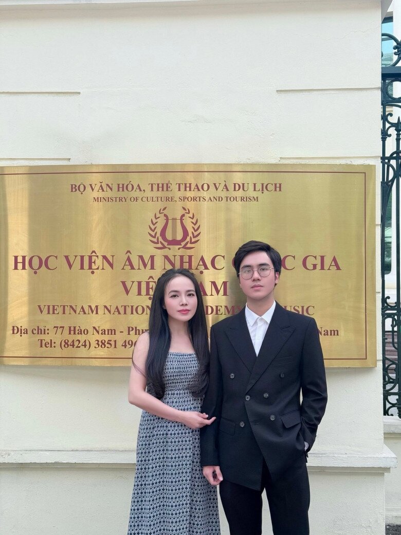 Từ gia đình âm nhạc đến Học viện Âm nhạc Quốc gia