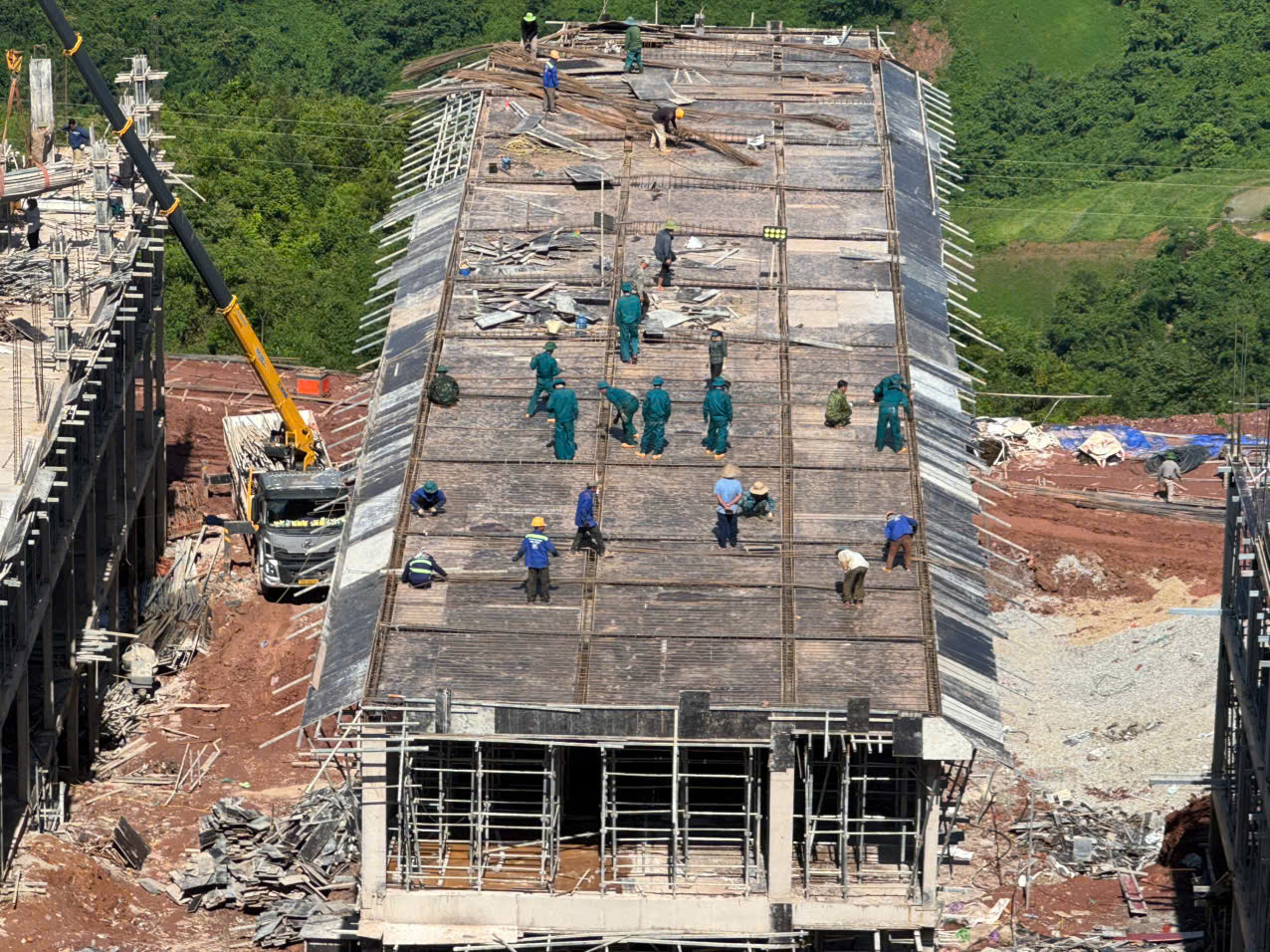 Những thách thức cơ sở vật chất khiến giáo dục vùng sâu vùng xa chậm phát triển