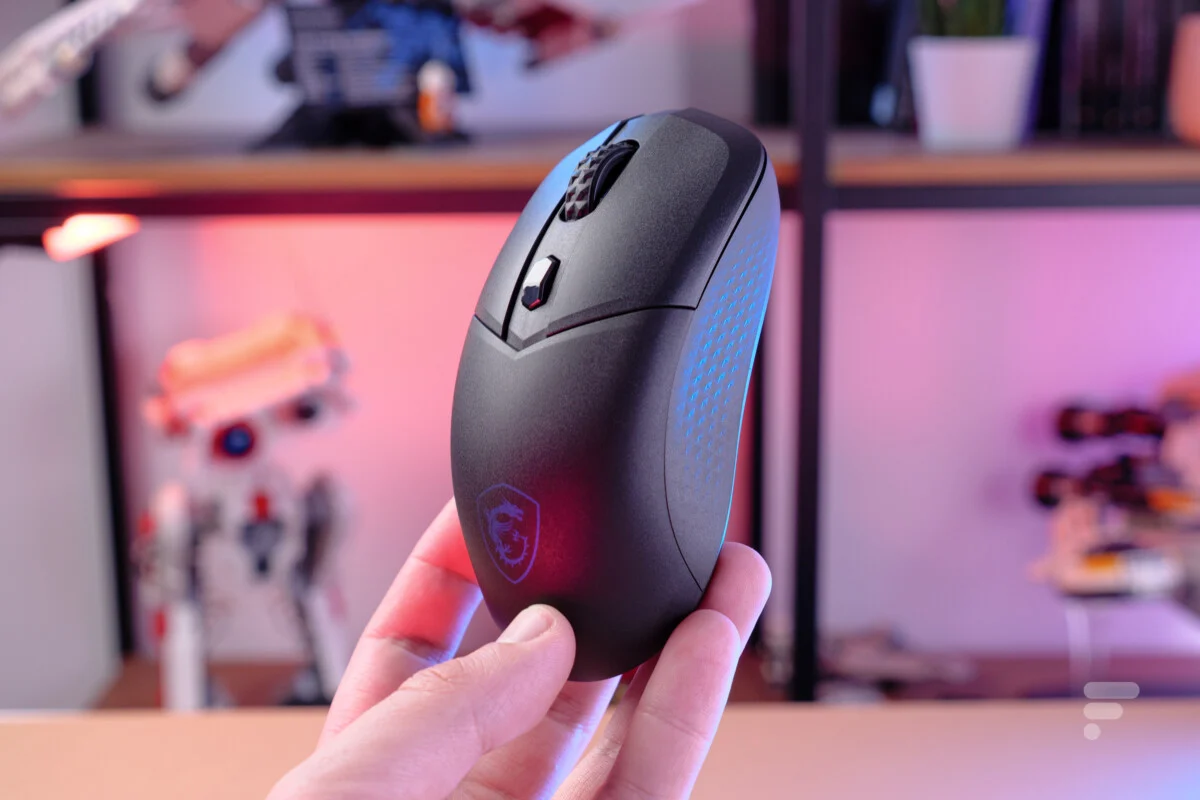 Logitech G309 Lightspeed giảm sâu: deal chuột gaming không dây có đáng mua?