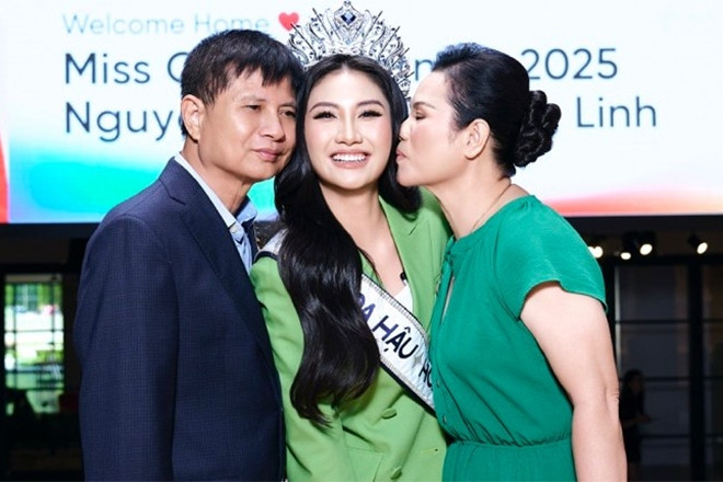 4 nghệ sĩ cùng tên Phương Linh và cuộc chiến định danh