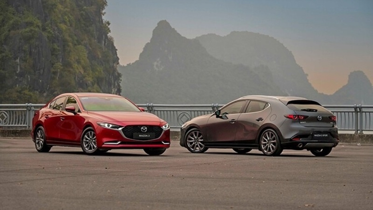 Mazda3 lắp ráp trong nước: Giá lăn bánh tháng 8 và nên chọn bản nào