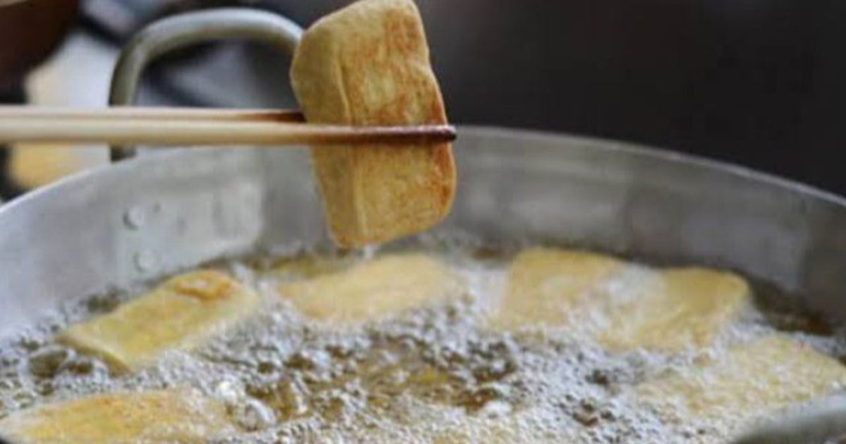 Bí quyết rán giòn không bắn dầu: 3 kỹ thuật nên thuộc lòng