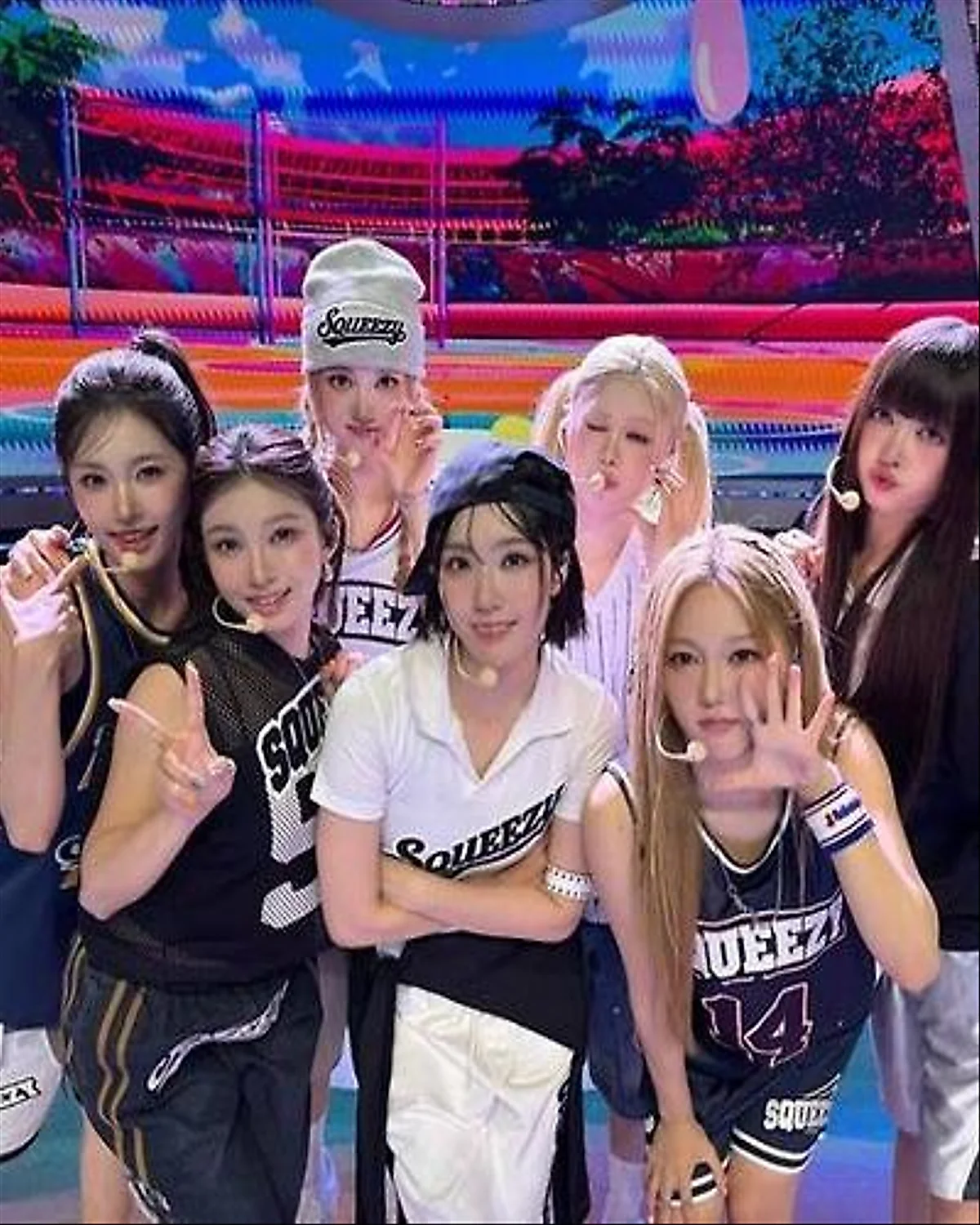 Từ BABYMONSTER đến OURBIRTHDAY: Cuộc đua kỷ lục mới của nhóm nhạc nữ K-pop