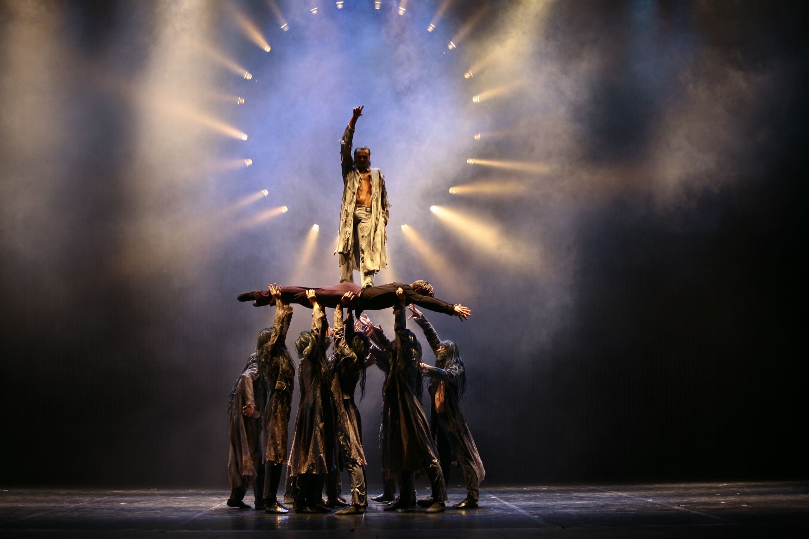 Vé ballet Eugene Onegin 20 triệu đồng: Giá hay giá trị?