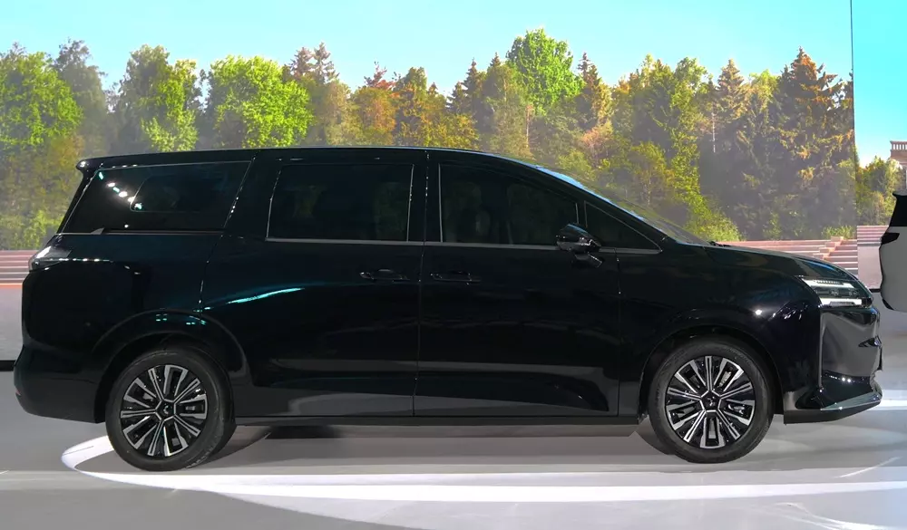 Wuling Darion MPV: Tân binh EV/PHEV cỡ trung giá 750 triệu